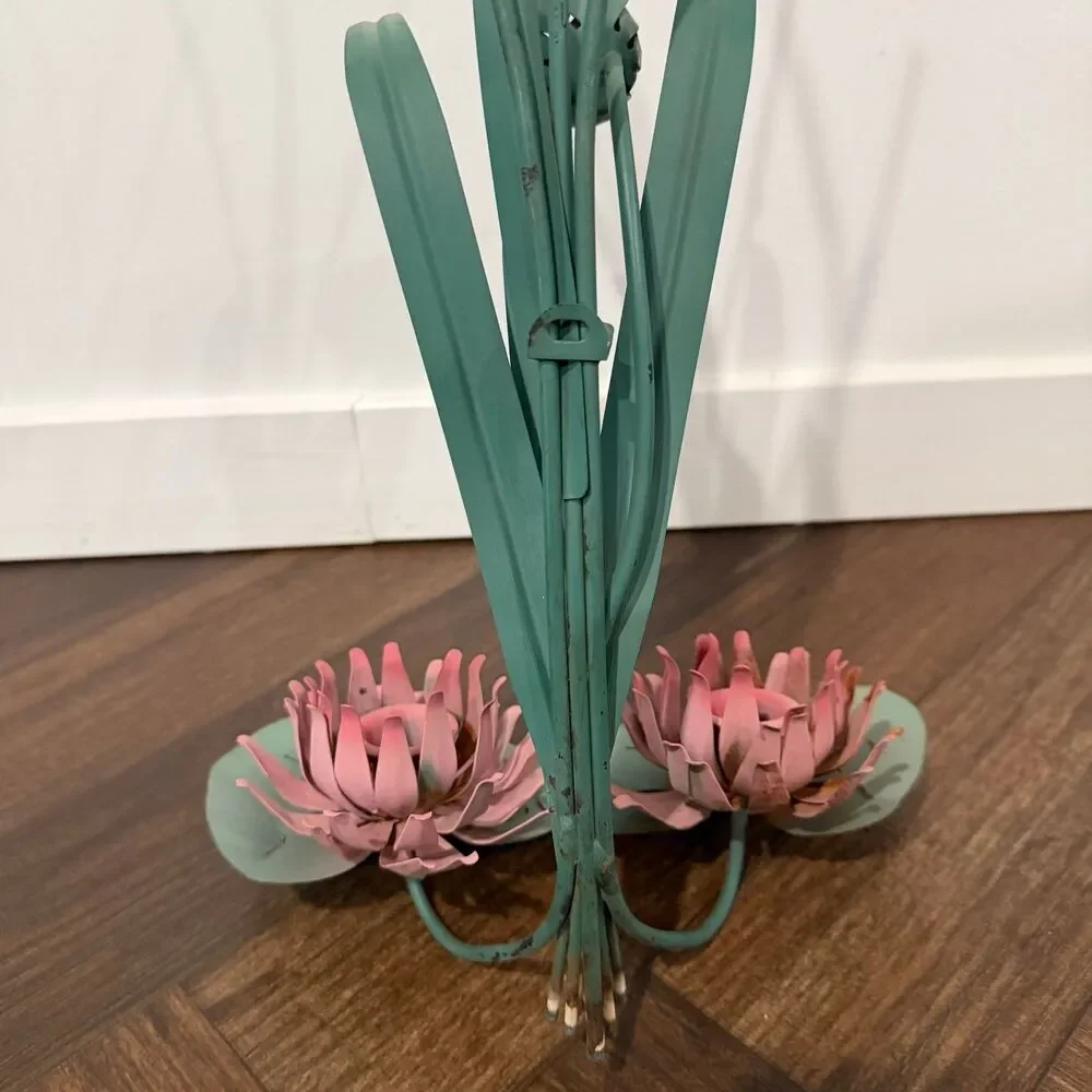 Vintage Tole Metal Lily Pad Cattail Lotus Candleholder Sconce Wall Hanging